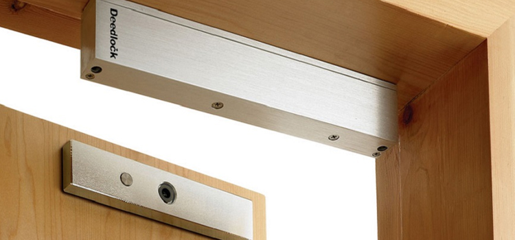 Magnetic lock installation Oak Hills